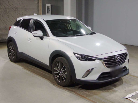 2015 Mazda CX-3 DK5FW[2]