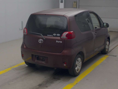 2009 Toyota Porte NNP10[1]