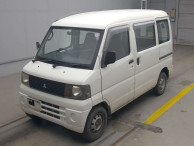 2003 Mitsubishi Minicab Van