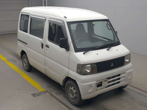 2003 Mitsubishi Minicab Van U62V[2]