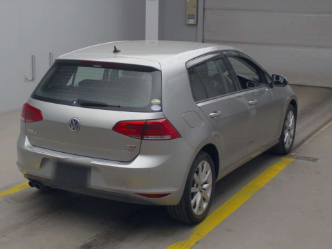 2013 Volkswagen Golf AUCPT[1]