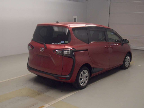 2016 Toyota Sienta NSP170G[1]