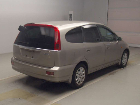 2001 Honda Stream RN3[1]