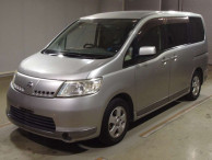 2006 Nissan Serena