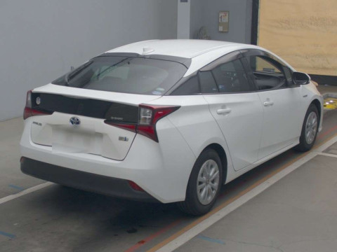 2020 Toyota Prius ZVW51[1]