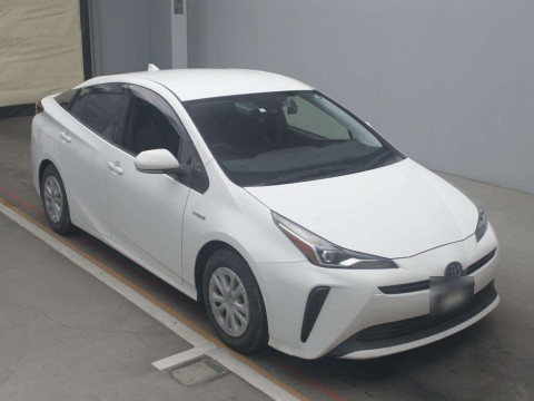 2020 Toyota Prius ZVW51[2]