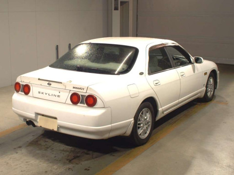 1998 Nissan Skyline HR33[1]