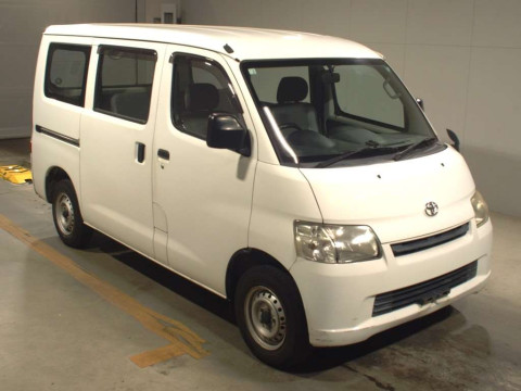 2014 Toyota Townace Van S402M[2]