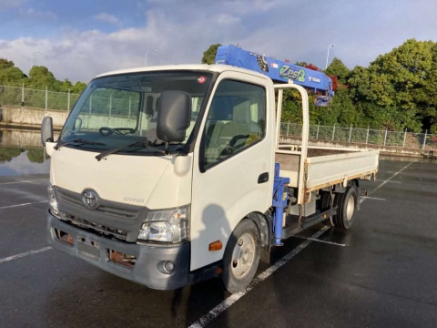 2016 Toyota Dyna Truck XZU710[0]