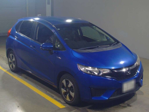 2015 Honda Fit Hybrid GP5[2]