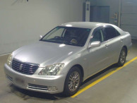 2005 Toyota Crown