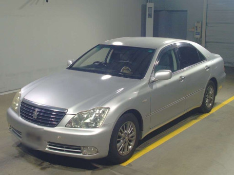 2005 Toyota Crown GRS180[0]