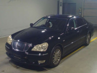 2004 Toyota Crown Majesta