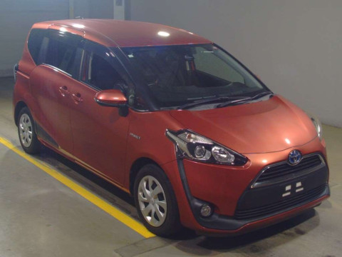 2016 Toyota Sienta NHP170G[2]