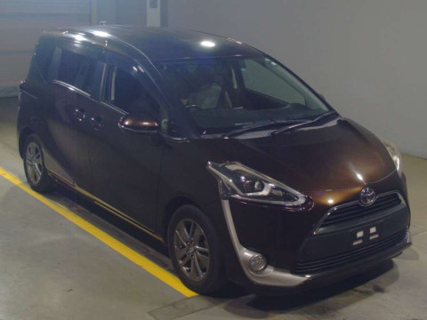 2016 Toyota Sienta NSP170G[2]