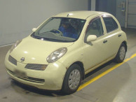 2004 Nissan March