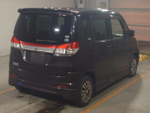 2011 Mitsubishi Delica D2 MB15S[1]