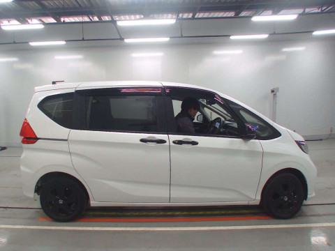 2022 Honda Freed GB6[2]