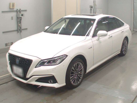 2018 Toyota Crown Hybrid AZSH21[0]