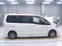 2008 Nissan Serena