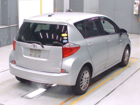 2011 Toyota Ractis NCP120[1]