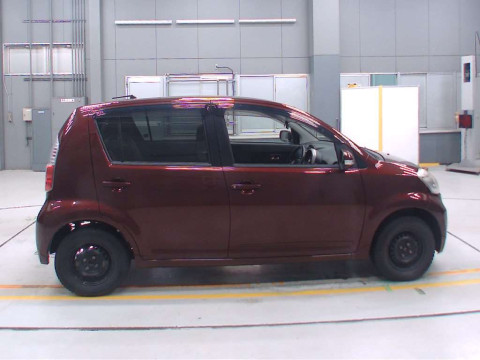 2007 Toyota Passo QNC10[2]