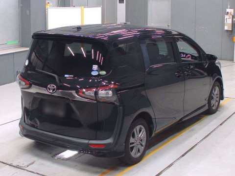 2015 Toyota Sienta NSP170G[1]