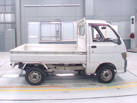 1995 Daihatsu Hijet Truck S100P[2]