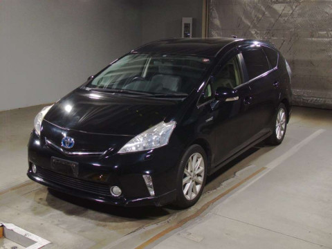 2012 Toyota Prius alpha ZVW41W[0]