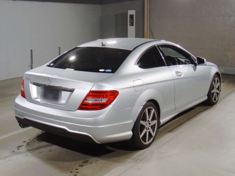 2014 Mercedes Benz C-Class 204349[1]