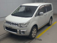 2013 Mitsubishi Delica D5