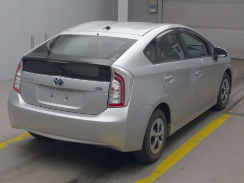 2012 Toyota Prius ZVW30[1]