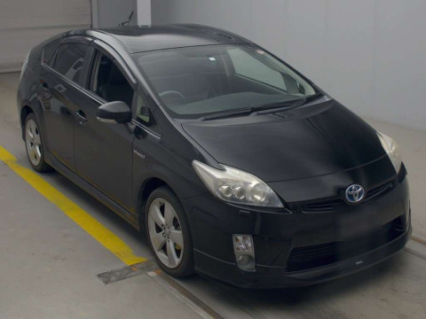 2010 Toyota Prius ZVW30[2]