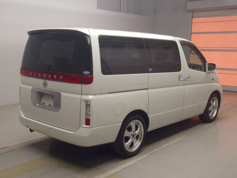 2003 Nissan Elgrand E51[1]