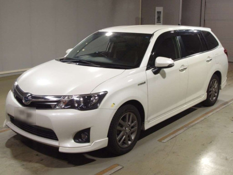 2014 Toyota Corolla Fielder NKE165G[0]