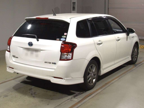 2014 Toyota Corolla Fielder NKE165G[1]