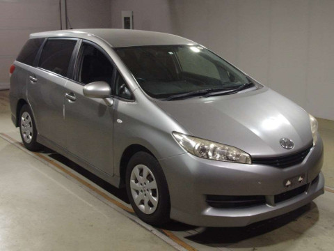 2010 Toyota Wish ZGE20G[2]