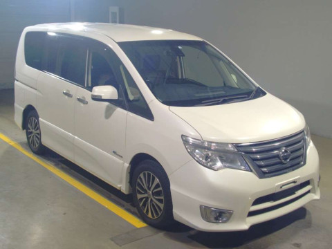 2014 Nissan Serena HFC26[2]