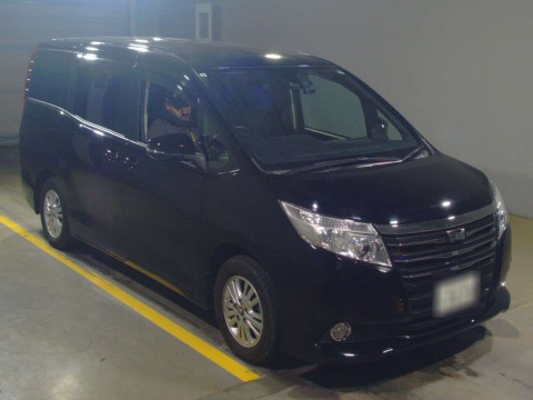 2017 Toyota Noah ZRR80G[2]