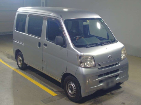 2016 Daihatsu Hijet Cargo S321V[2]