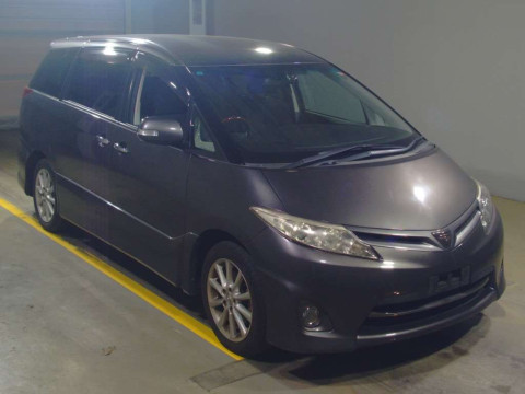 2010 Toyota Estima ACR50W[2]