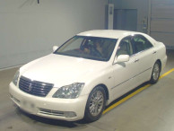 2004 Toyota Crown