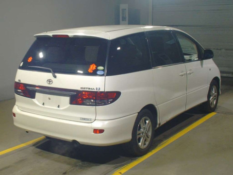 2004 Toyota Estima ACR30W[1]