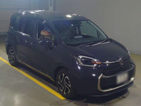 2022 Toyota Sienta MXPL10G[2]