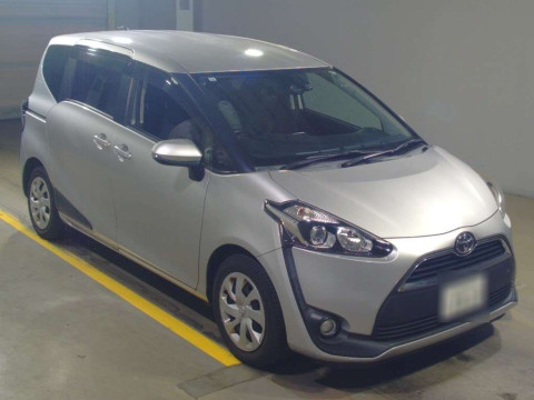 2015 Toyota Sienta NSP170G[2]