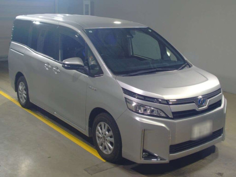 2019 Toyota Voxy ZWR80G[2]