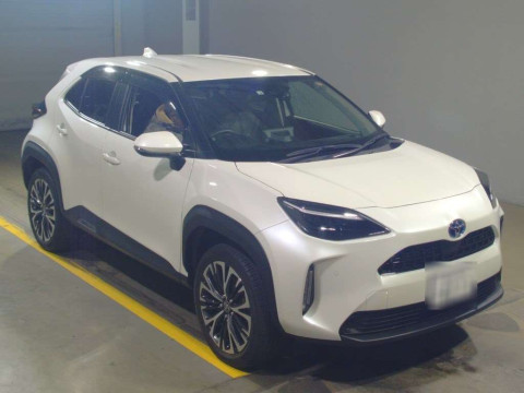 2022 Toyota YARIS CROSS MXPJ10[2]