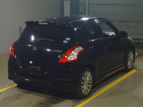 2012 Suzuki Swift ZC72S[1]