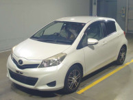 2012 Toyota Vitz