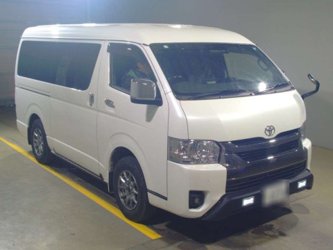 2023 Toyota Hiace Van TRH216K[2]